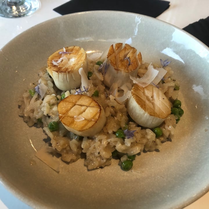 photo of Astoria Bistro Botanique Scallop Risotto shared by @catharcy on  30 Jul 2021 - review