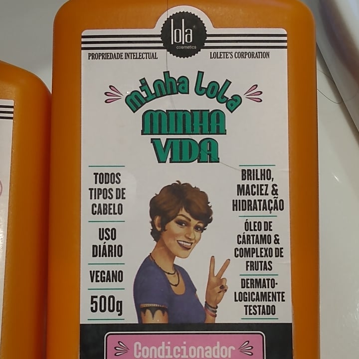 photo of Lola Cosmetics Condicionador Minha Lola Minha Vida shared by @edoliver on  07 May 2022 - review