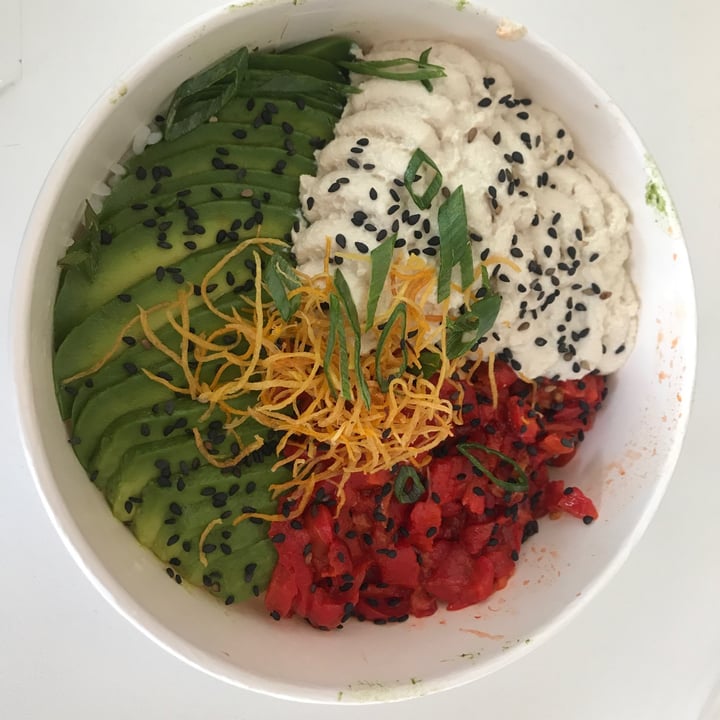 photo of Let it V - Vegan Sushi Spring poke shared by @castromaca on  19 Mar 2021 - review