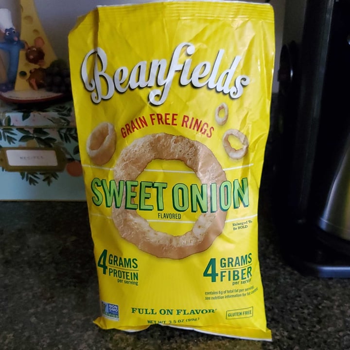 photo of Beanfields Sweet Onion Grain Free Rings shared by @lucyfoxx on  06 Nov 2021 - review