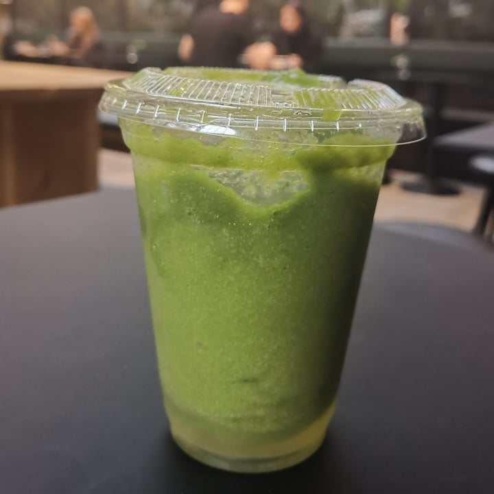 photo of Fern & Fika Green smoothie shared by @silvialeon92 on  05 Oct 2021 - review