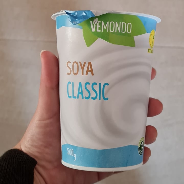 photo of Vemondo  Yogurt di soia bianco shared by @piporeview on  30 Oct 2022 - review