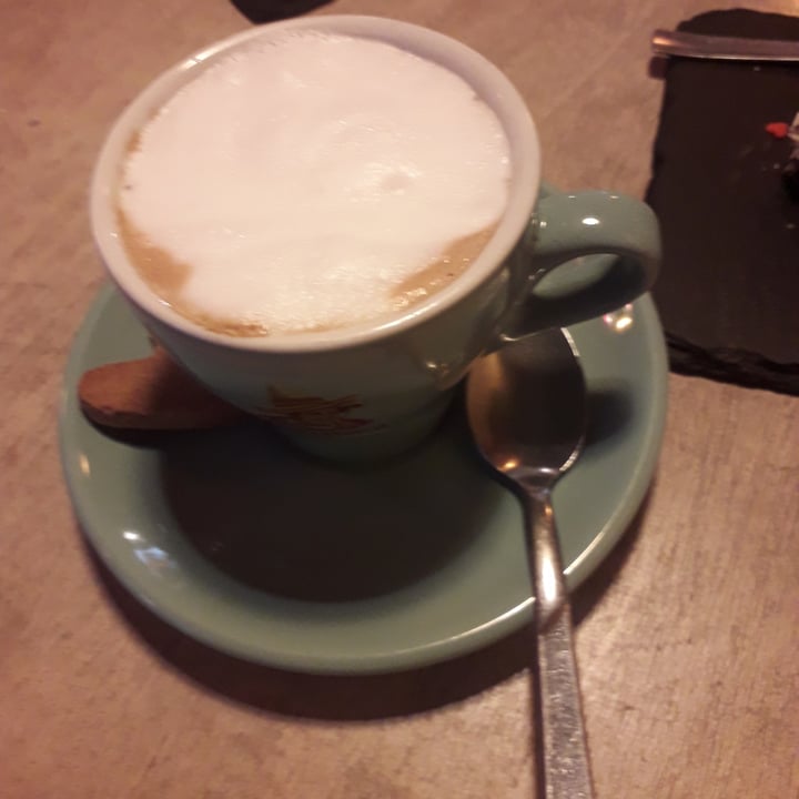photo of VegAmore Cappuccino di Mandorla shared by @ericaeroica on  22 Oct 2022 - review