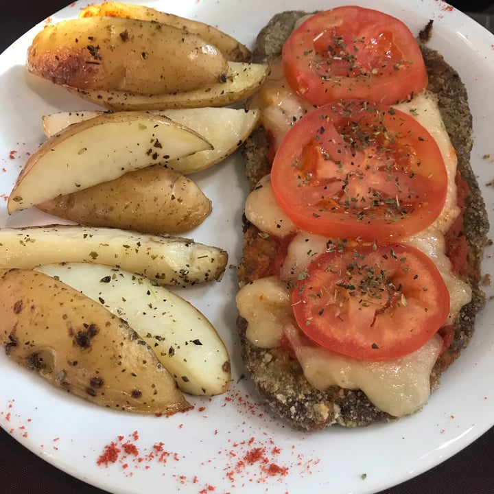 review photo of El patio vegan Milanesa A La Napolitana shared by @lour11 on 22 Aug 2022 - review