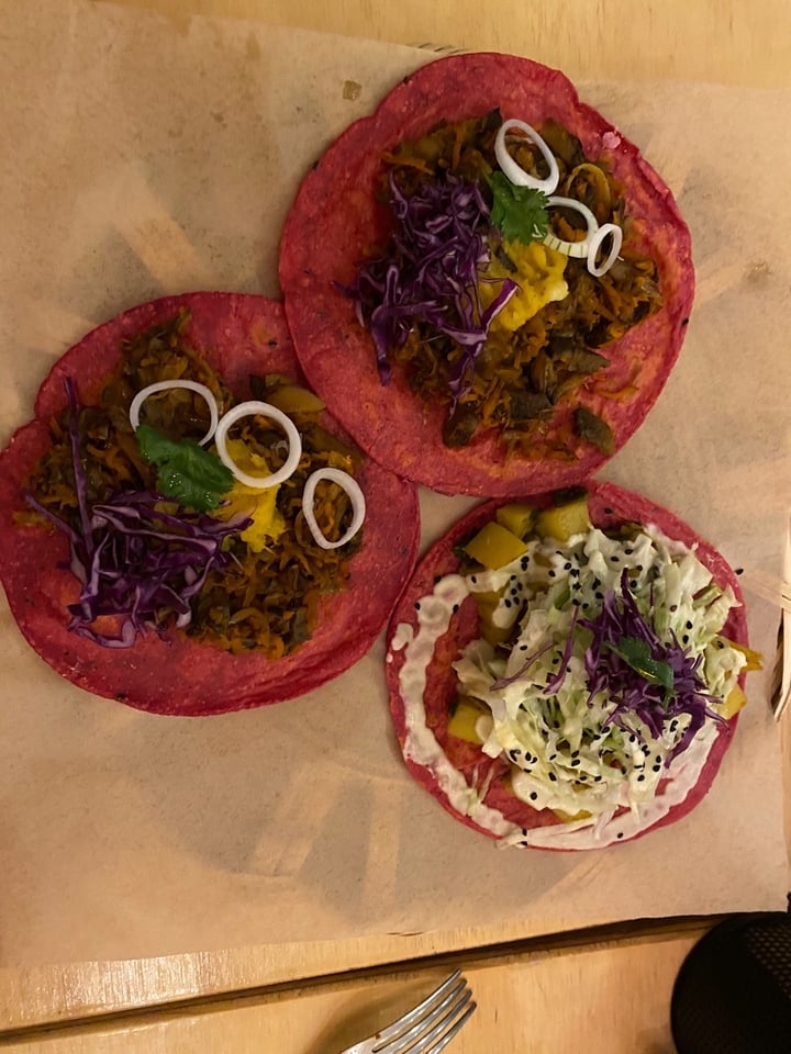 photo of La Pitahaya Vegana Tacos De Pastor shared by @candymiri on  12 Jan 2020 - review