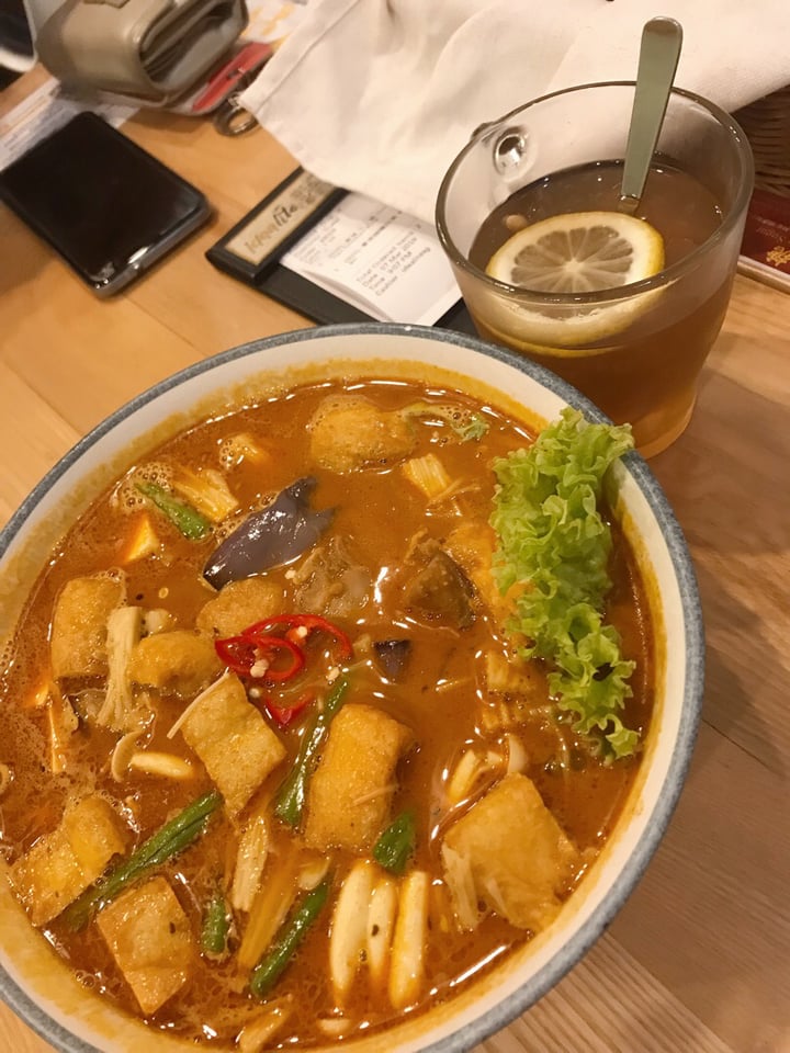 photo of Idealite Bugis Village Signature Curry Mee Hoon Kway shared by @rentaniady on  08 Jul 2019 - review