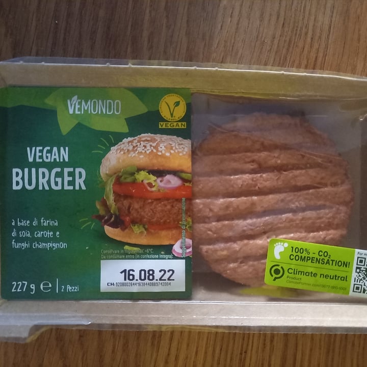photo of Vemondo  Vegan Burger shared by @ely92 on  18 Aug 2022 - review