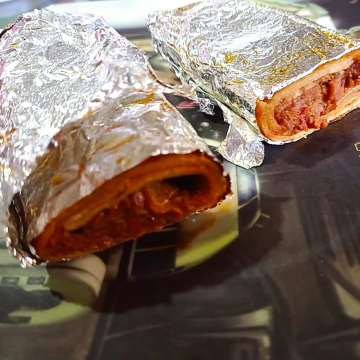photo of Frijol Vegano - AntojitosMexicanos Burrito Tipo Cristo Vive shared by @bettyska on  10 Mar 2022 - review