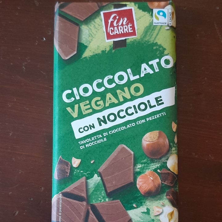 review photo of Fin Carré Cioccolata vegana alle nocciole shared by @cristinamiraldi on 11 Apr 2022 - review