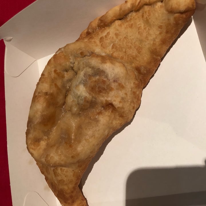 review photo of Stuzzicheria BNUBE pizza fritta palermo shared by @sillymalagoli on 11 Nov 2022 - review