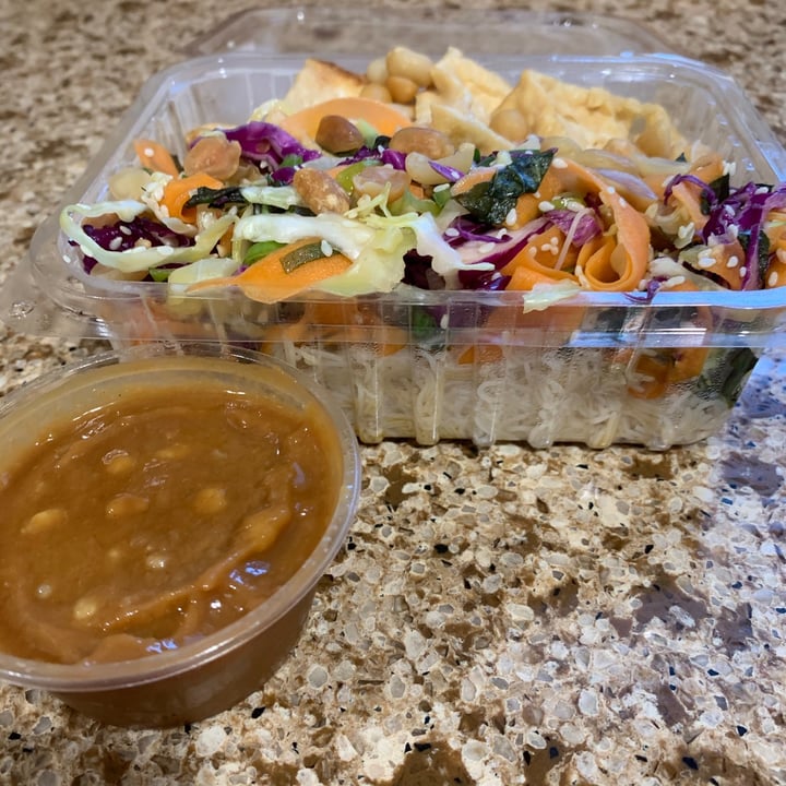 photo of Niche the Vegan Eatery Peanut Sesame Soy Noodles with Crispy Tofu shared by @stuartdyer on  19 Jul 2020 - review