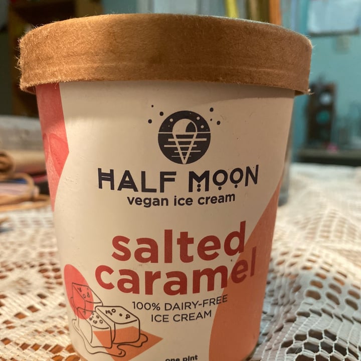 photo of Half Moon Salted caramel Vegan Ice Cream shared by @aimeeleroi on  05 Oct 2021 - review
