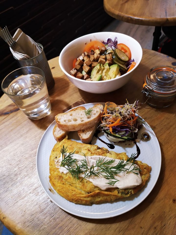 photo of Brunch El Petit Princep Vegan Omelette shared by @aguecado on  26 Mar 2020 - review