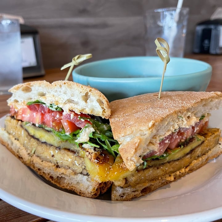 photo of Holi Vegan Kitchen Jerk Tempeh Sandwich shared by @sangria on  27 Aug 2021 - review