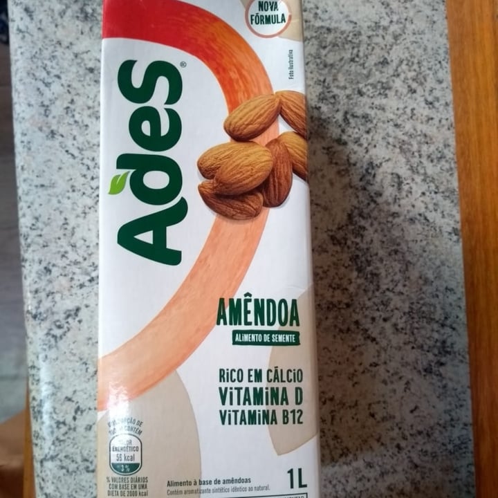 photo of Ades leite de amendoas shared by @darlanmacedo on  12 Jul 2022 - review
