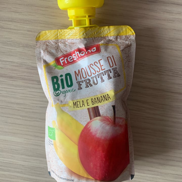 photo of Freshona bio mousse mela e banana shared by @noemibarone on  20 May 2022 - review