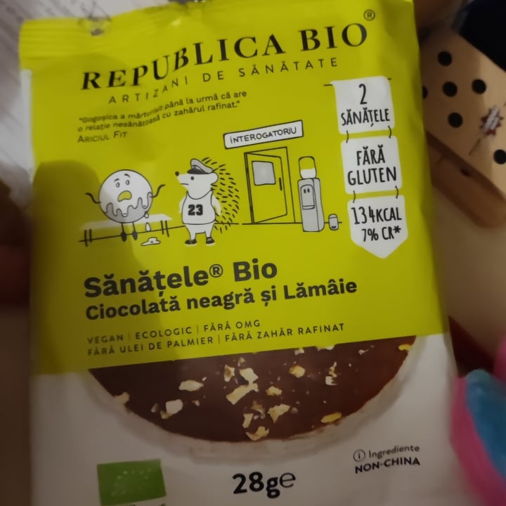 review photo of Republica bio Gallette al cioccolato e limone shared by @saral1998 on 14 Mar 2022 - review