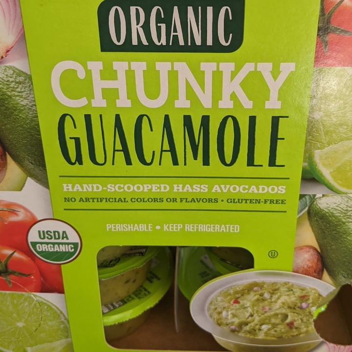 photo of Kirkland Signature Organic chunky guacamole shared by @veganstarr on  08 Oct 2020 - review