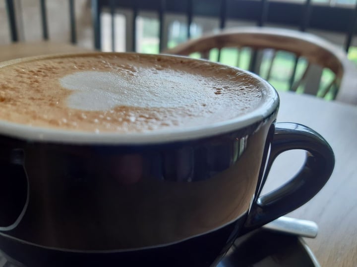 photo of Coffee and Life Cappuccino With Almond milk shared by @lgrobowski on  01 Feb 2020 - review