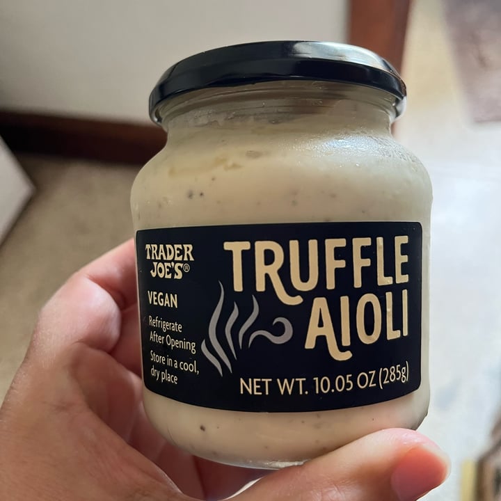 photo of Trader Joe's truffle aioli shared by @kristin548 on  25 Jun 2022 - review