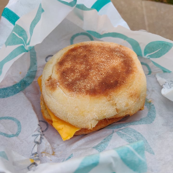 photo of Globally Local Bacun breakfast sandwich shared by @jusjag on  01 Feb 2021 - review