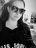 thehalfdecenthippie @thehalfdecenthippie profile image