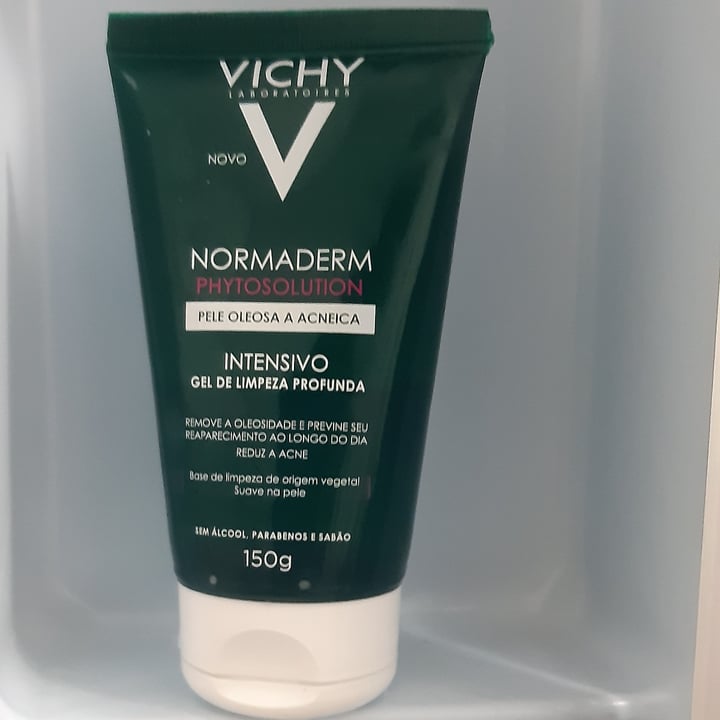 review photo of Vichy gel de limpeza profunda shared by @beatrizcustodio on 17 Sep 2022 - review