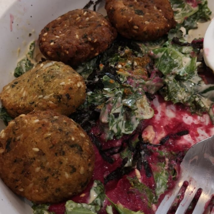 review photo of Haakon Superfoods and Juice Salad Bowl shared by @evetyf on 31 Mar 2021 - review