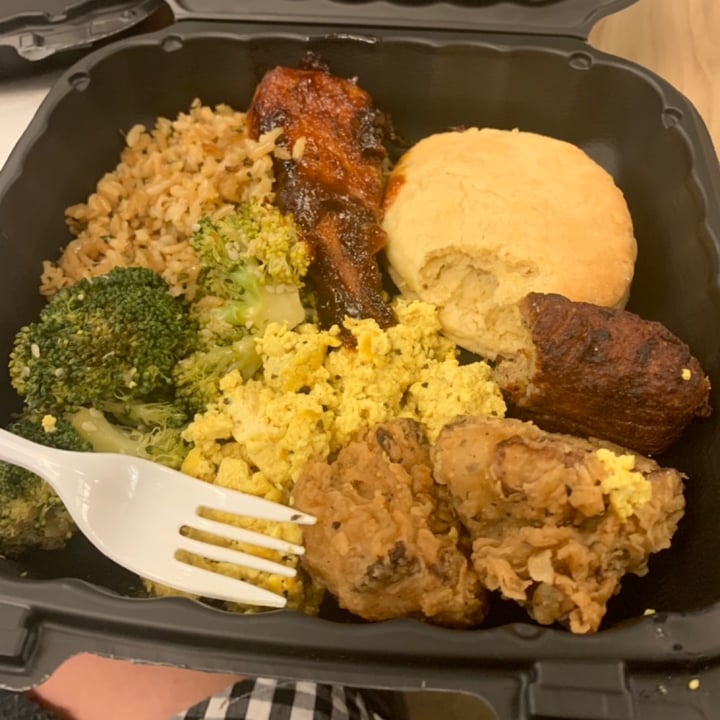 review photo of Vegan Now Scrambled tofu shared by @alxvgnmelb on 16 Dec 2021 - review