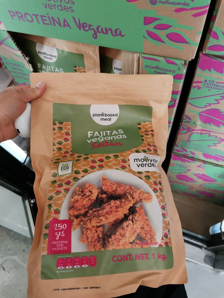 photo of Motivos Verdes Fajitas Veganas Seitan shared by @dianismayer on  12 Mar 2020 - review