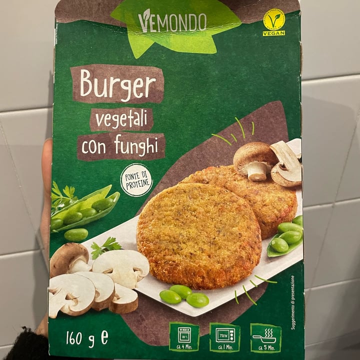 photo of Vemondo 2 burger ai funghi shared by @agln on  20 Jan 2023 - review