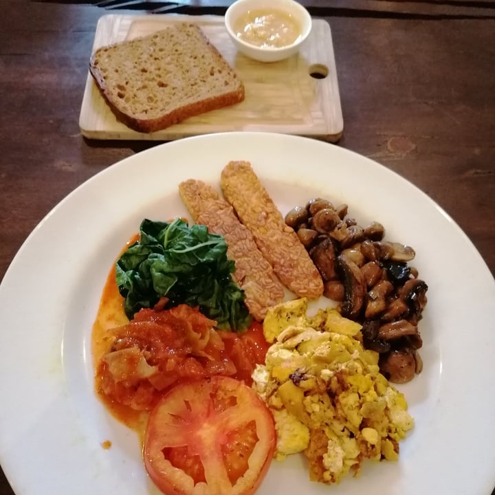 photo of O’ways Nigiro Teacafe Country Style Plant-Based Breakfast shared by @rushisushi7 on  05 Sep 2022 - review