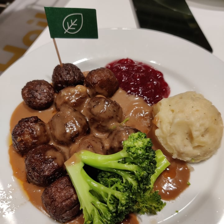 photo of IKEA Restaurant Plant balls shared by @priyaravi03 on  10 Apr 2021 - review
