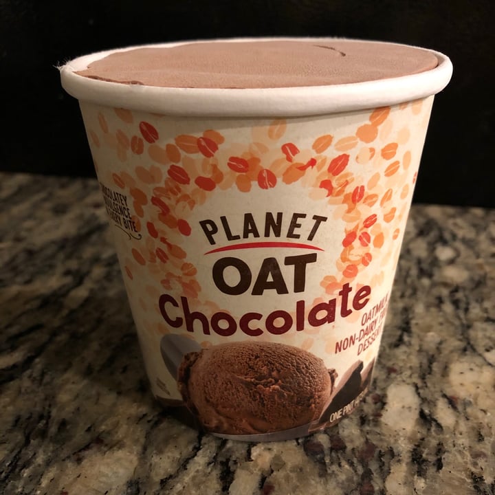 photo of Planet Oat Chocolate Non-Dairy Ice Cream shared by @brazilianvegan on  22 Nov 2020 - review