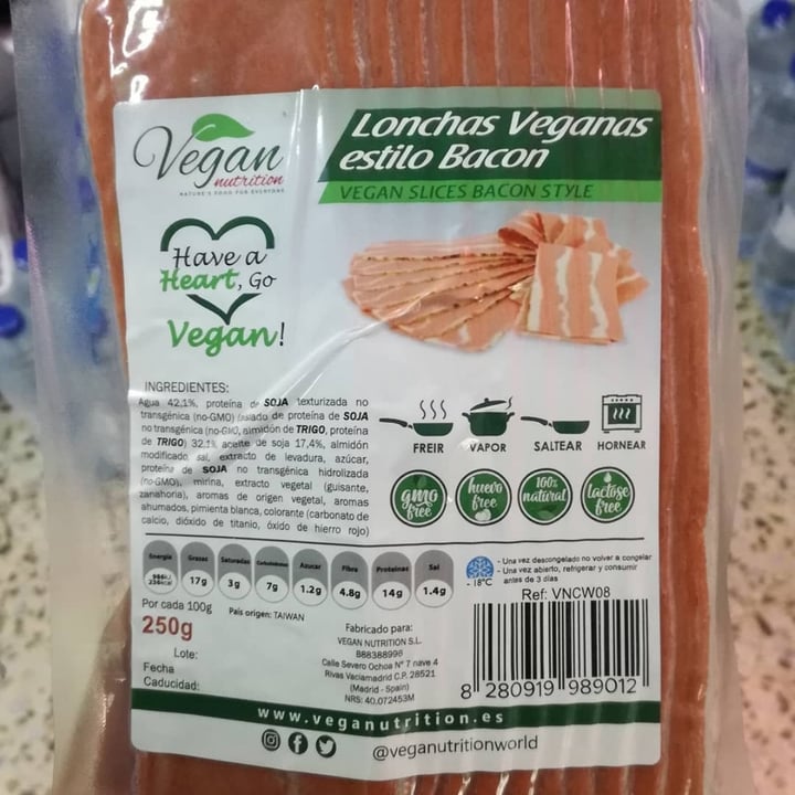 photo of Vegan Nutrition Lonchas Veganas Estilo Bacon shared by @jaquelineruck on  07 Nov 2020 - review