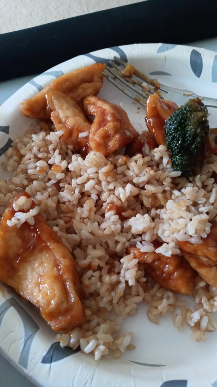 photo of Asian Cafe General Tso's Bean Curd shared by @bekindalways751 on  15 Jun 2022 - review