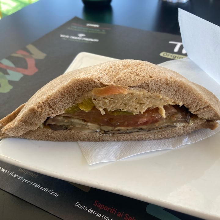 review photo of Tramé - Milanofiori tramezzino numero 29 shared by @irebo02 on 24 Sep 2022 - review