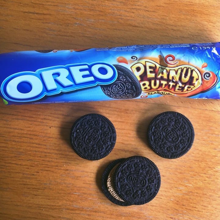 photo of  Mondelēz International Oreo Peanut Butter Flavour shared by @missxxmel on  17 Jul 2019 - review