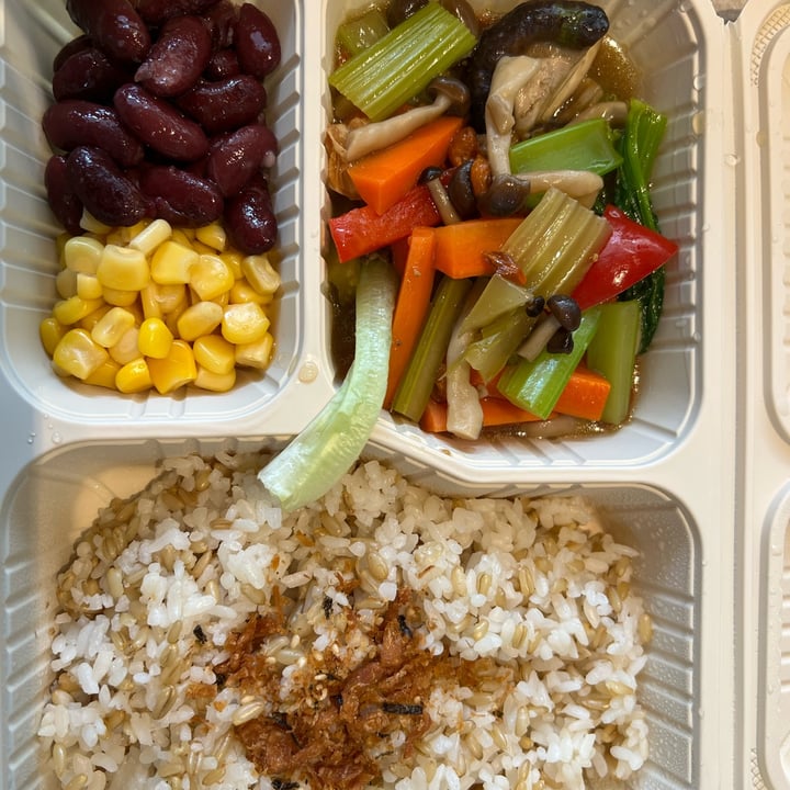 photo of QQ Rice - Square 2 Qq vegan bento shared by @priyaravi03 on  22 May 2022 - review