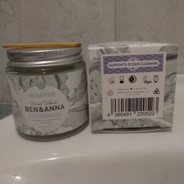 review photo of Ben & Anna Sensitive Natural Toothpaste shared by @lauragc on 18 Feb 2021 - review