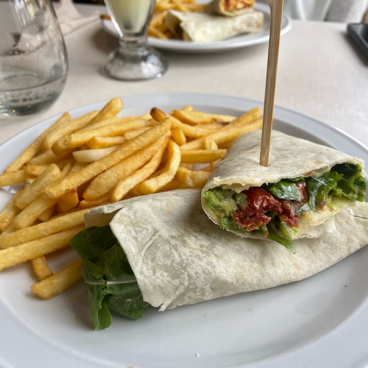 review photo of PLAN by Florián Fajitas de mix de verdes con tomates deshidratados shared by @yayimarinaro on 05 Oct 2022 - review