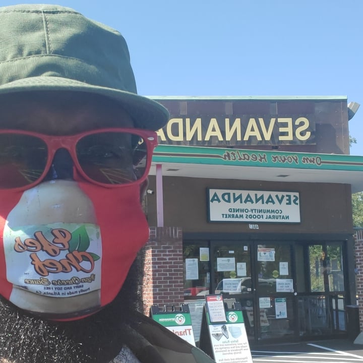 photo shared by @yeschefvegancheeze on  20 Sep 2021 - post
