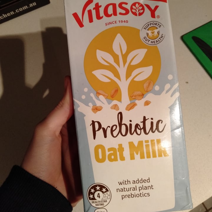 photo of Vitasoy | The Soy Experts Prebiotic Oat Milk shared by @harrietmarie on  02 May 2020 - review
