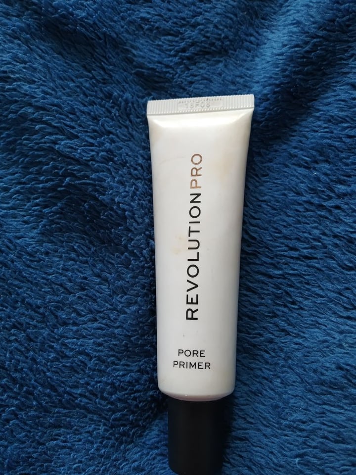 photo of Revolution Beauty Pore Primer shared by @vero22 on  01 Apr 2020 - review