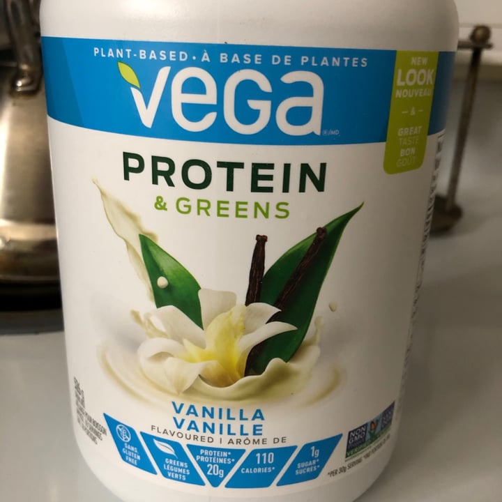 photo of Plant-Based Vega  Protein and greens shared by @wandamac09 on  17 Jun 2021 - review