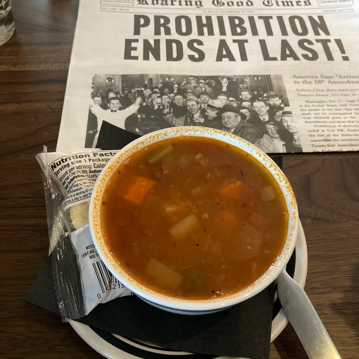 photo of Speaks Clam Bar - Italian & Seafood - Lakewood Ranch Minestrone soup shared by @tammydillon on  02 May 2022 - review