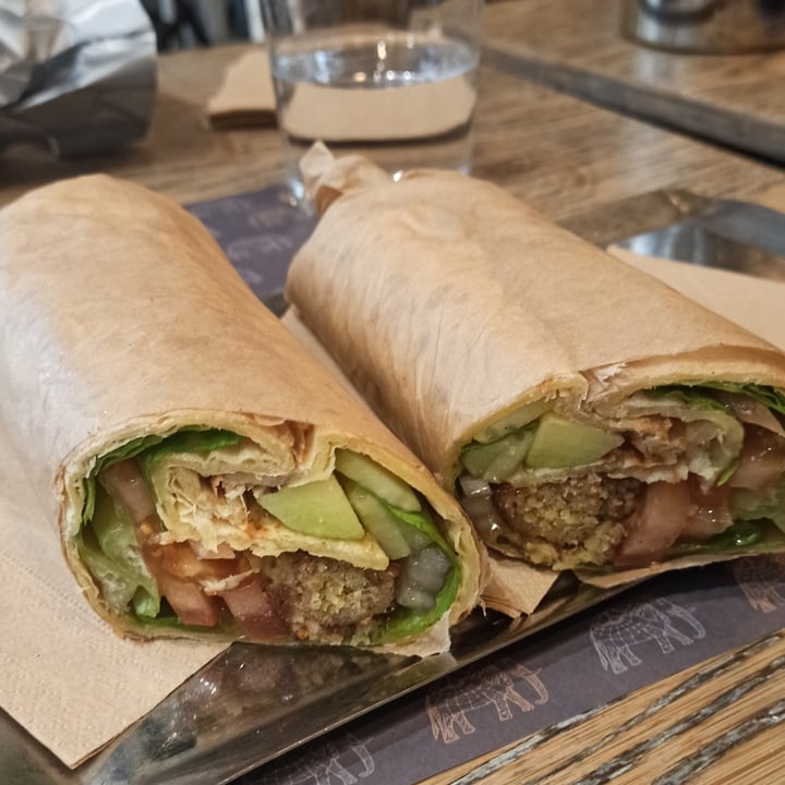 photo of Babaji Indian Food Vegetarian souvlaki shared by @annamiou on  08 Jul 2022 - review
