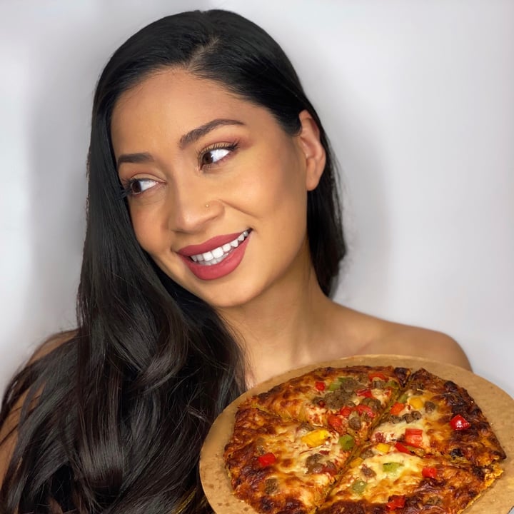 review photo of Sonoma flatbreads Plant-Based Pizza shared by @elexis on 29 Sep 2020 - review