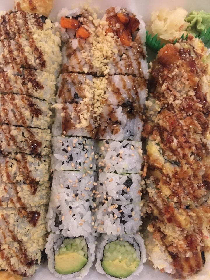 photo of Chef Martin’s Sushi House Yam Roll shared by @healthyhillies on  05 Mar 2020 - review
