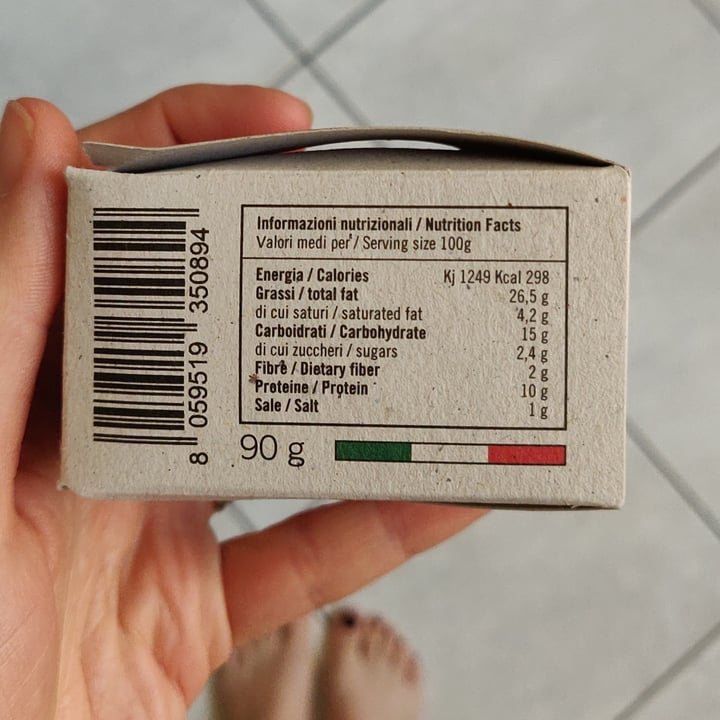 review photo of Fermaggio Fermaggio Paprika shared by @lerbaccia on 01 Jun 2022 - review